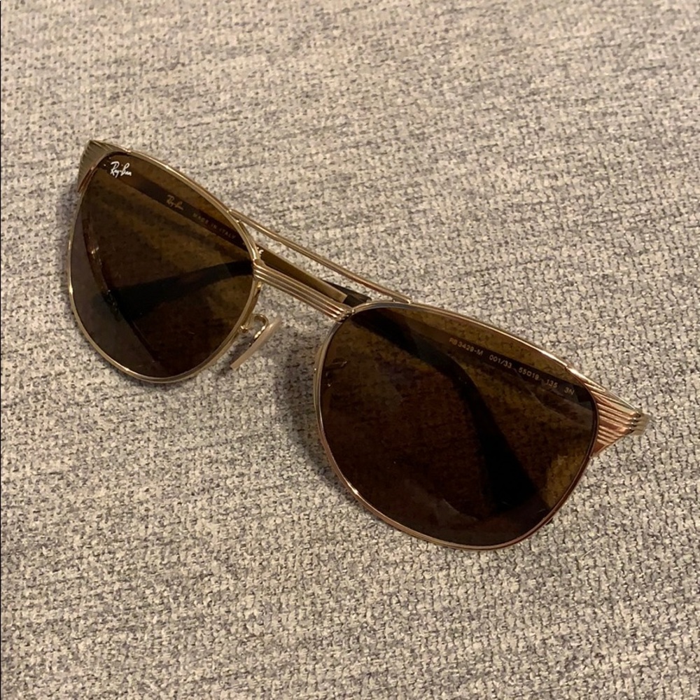 Ray-Ban Signet Gold Sunglasses